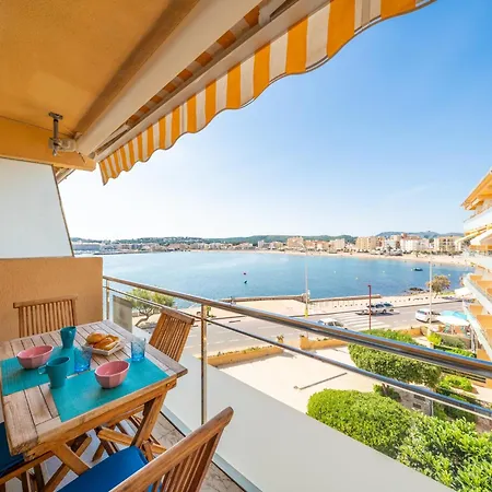 Apartment Spacious In Costa Brava L'Escala